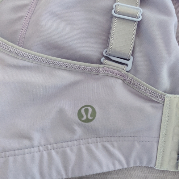 Purple Lululemon 'Ta Ta Tamer 2' Bra - Picture 6 of 12